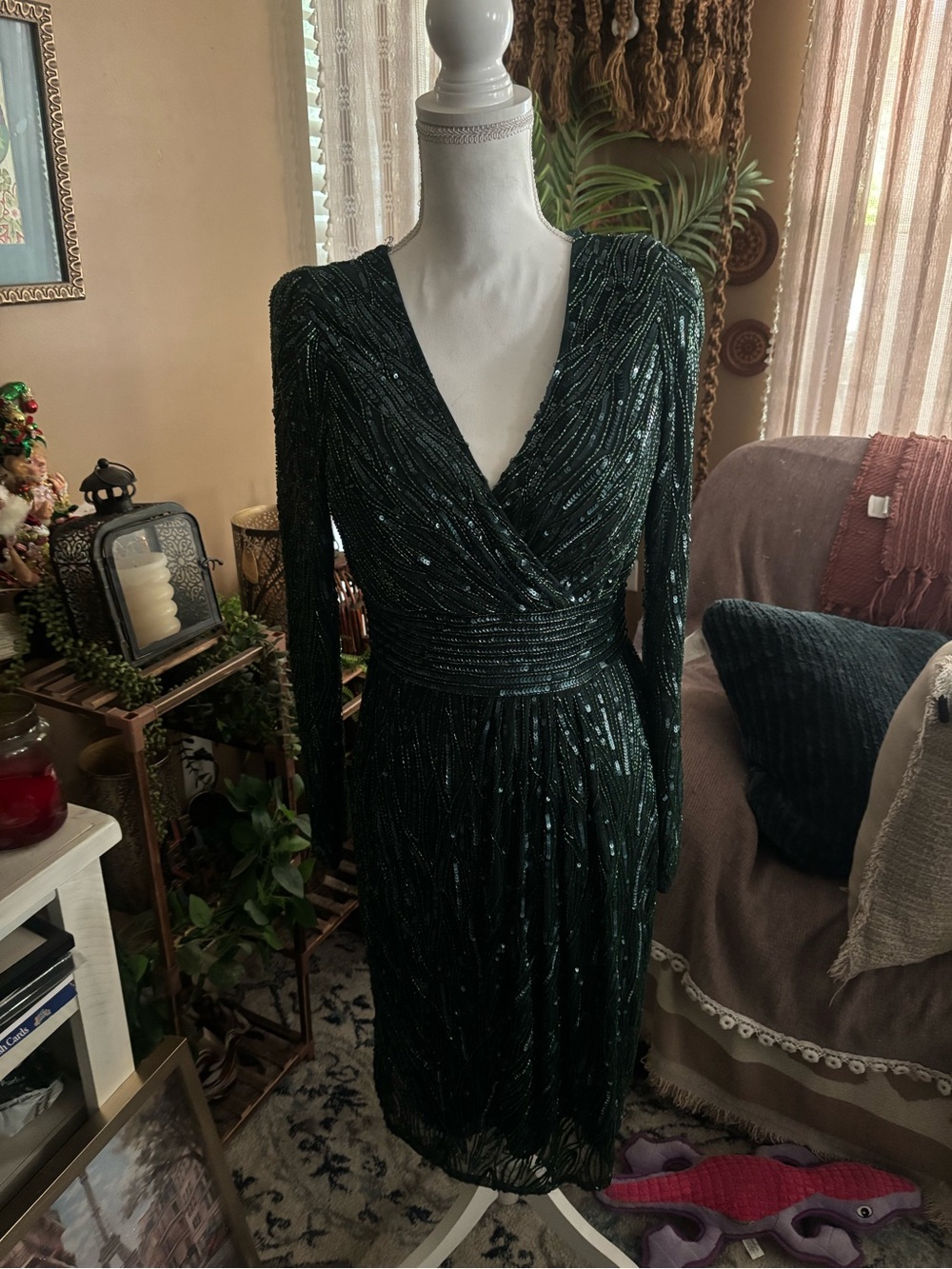 Mac Dugal Elegant Beaded Deep Green Long-Sleeve Wrap Cocktail Dress size 8 NWT